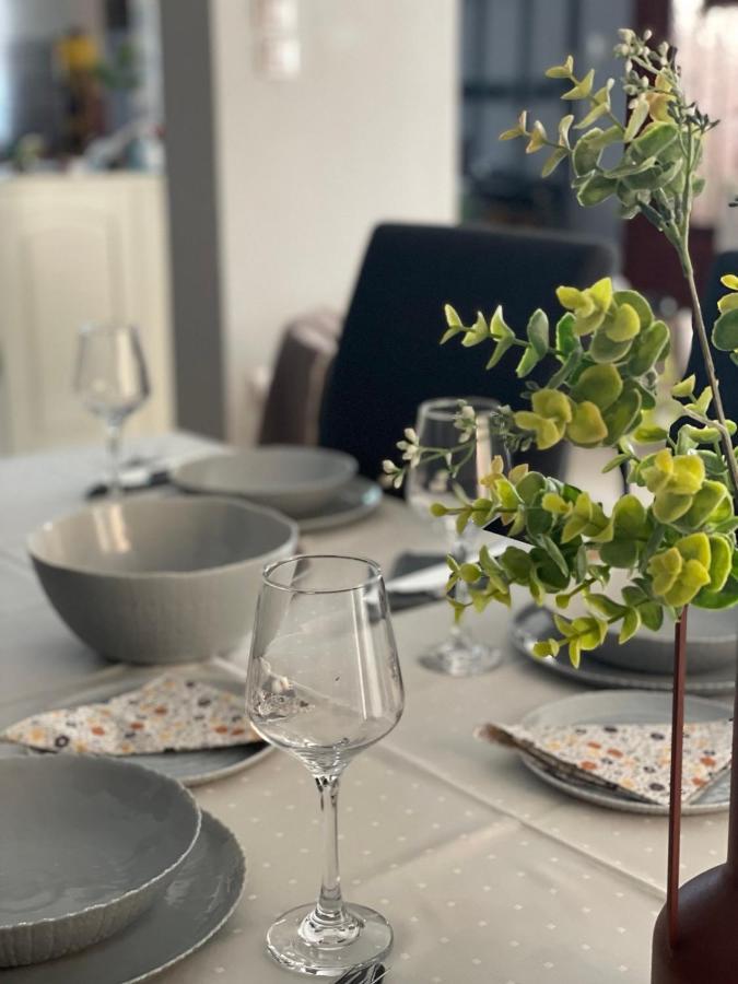Myrtia Home Превеза Екстериор снимка